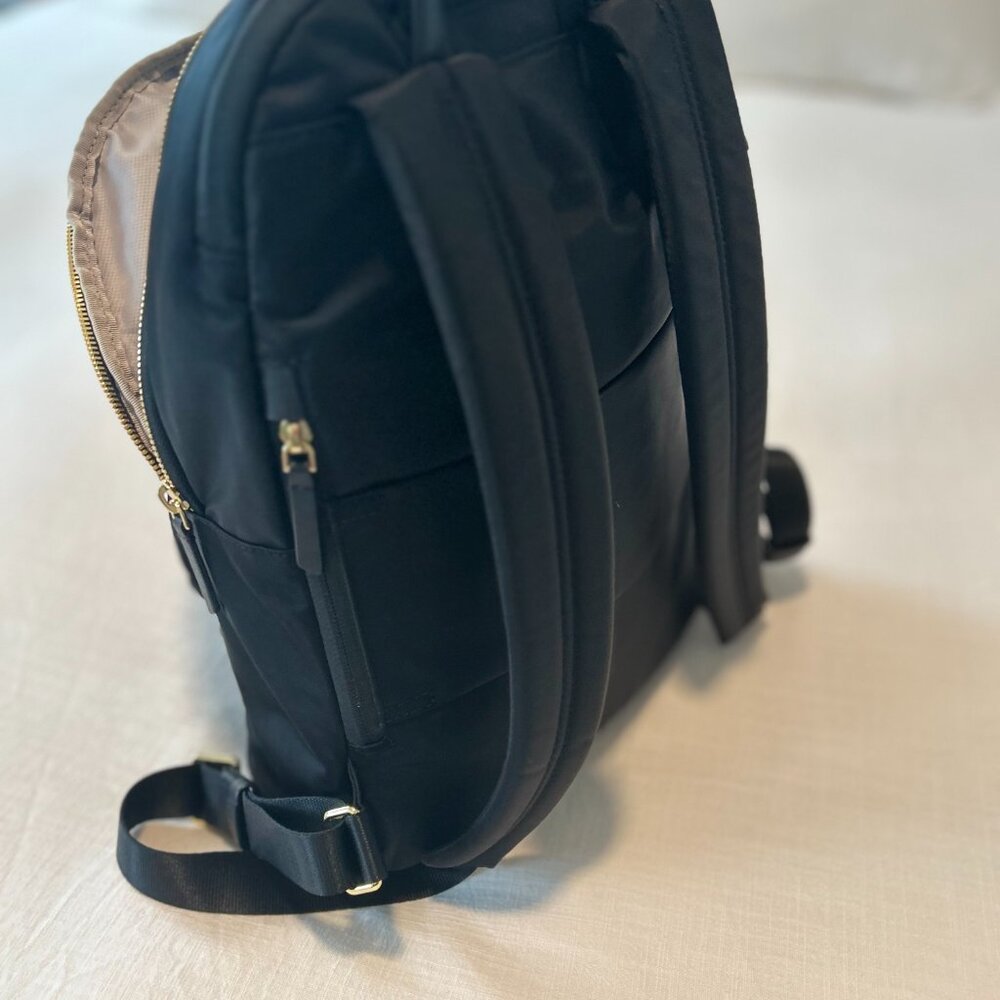 TUMI Genuine VOYAGEUR "Hilden" laptop Backpack - Picture 5 of 9